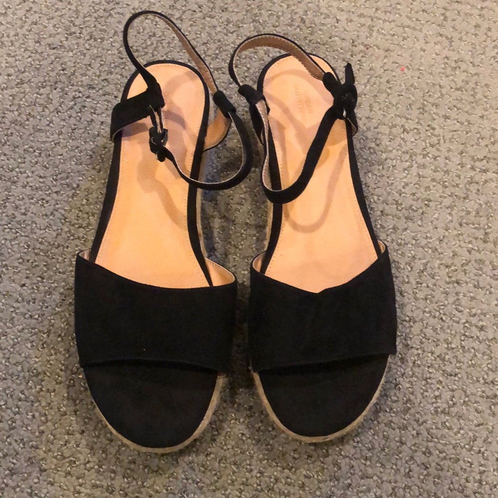 Urban Outfitters Sandals